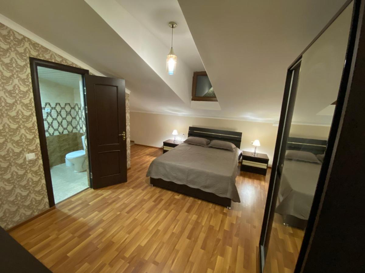 Sofia Hotel Erivan Exterior foto
