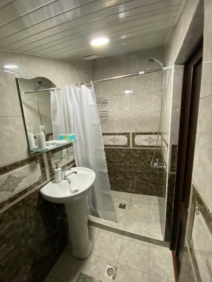 Sofia Hotel Erivan Exterior foto